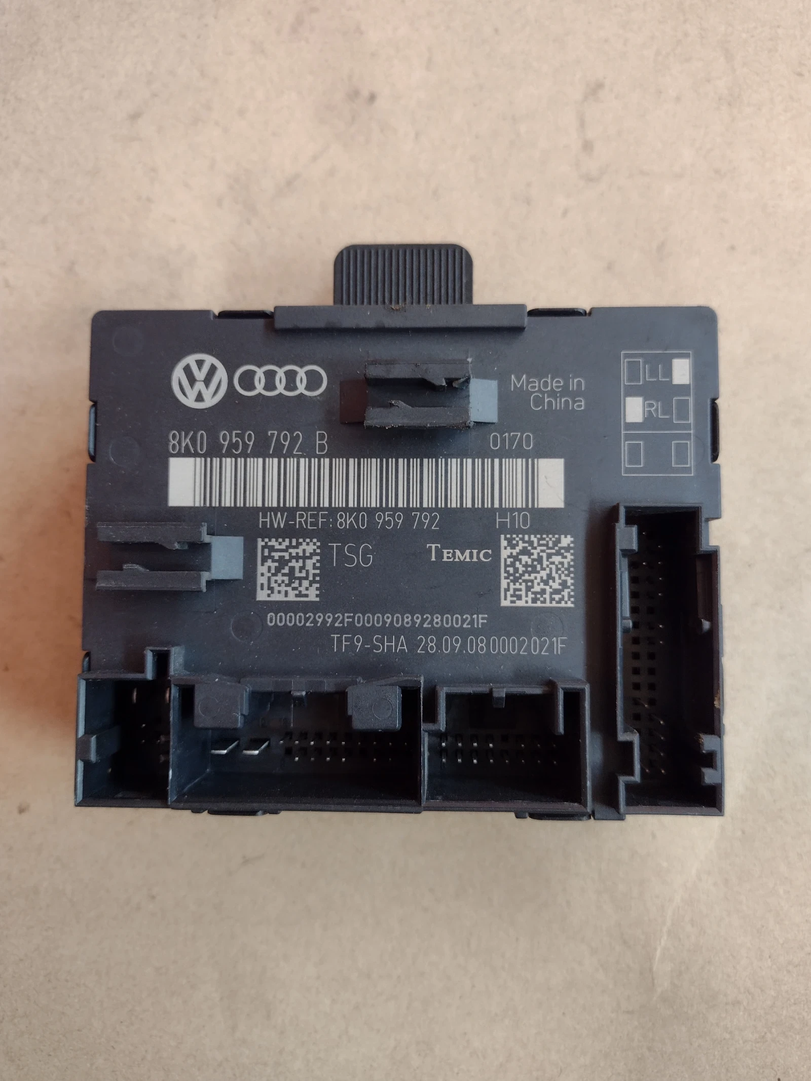 8K0959792B ����� �� ���������� ����� / ������ �����  AUDI A4 B8  8K0 959 792 B | Mobile.bg � ����������� 1