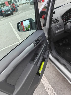 Opel Zafira 1.7 cdti, 125к.с., 7 места, снимка 16