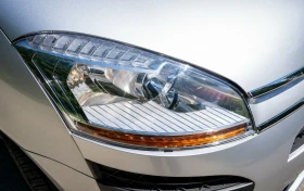 Citroen C4 Picasso 2.0i 16V Газов Инжекцион, снимка 5