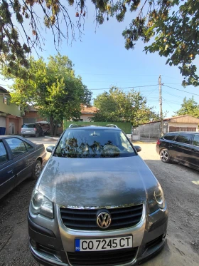 VW Touran CROSS 1, 9 TDI, снимка 5
