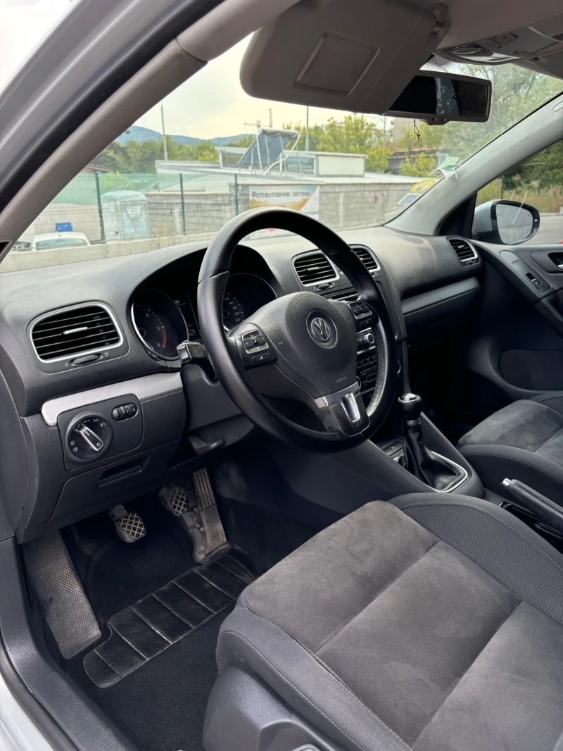 VW Golf TDI, снимка 9 - Автомобили и джипове - 47562283