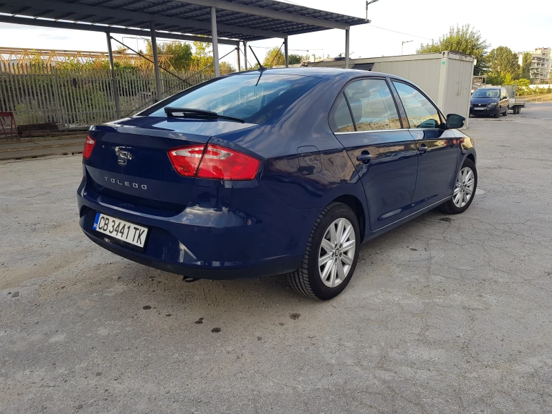 Seat Toledo 1.0i turbo Кожа+ набук, Навигация , , снимка 5 - Автомобили и джипове - 47818683