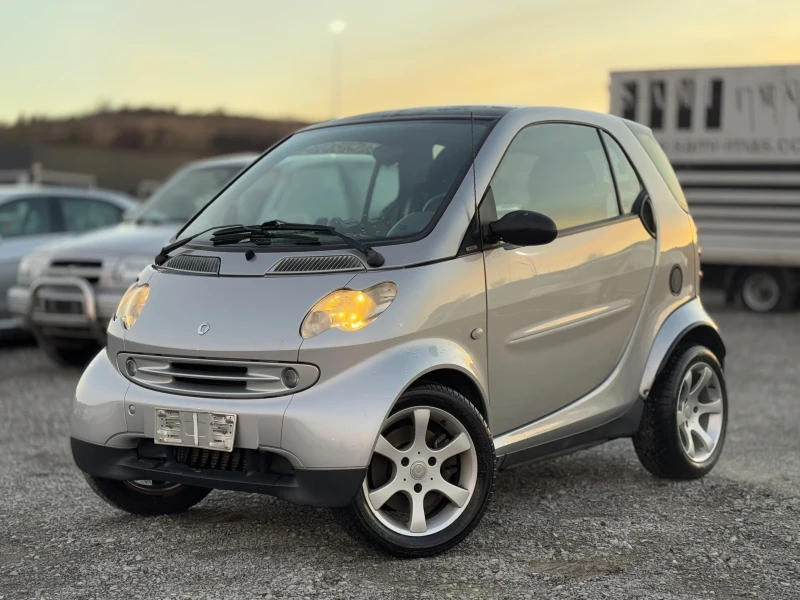 Smart Fortwo, снимка 1 - Автомобили и джипове - 48106114