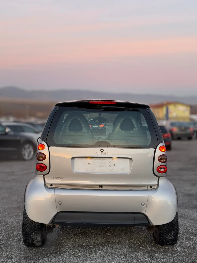 Smart Fortwo, снимка 5 - Автомобили и джипове - 48106114