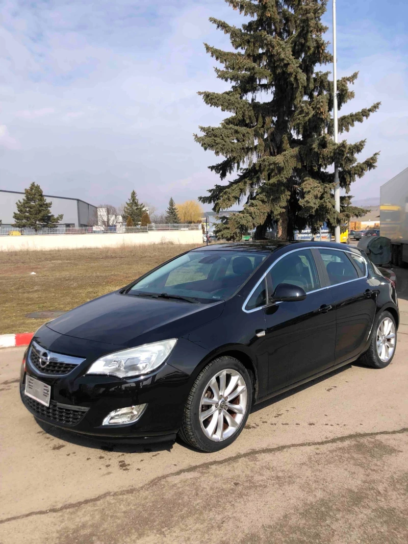 Opel Astra 1.4T* Газ* COSMO* включена регистрация* evro 5A, снимка 1 - Автомобили и джипове - 48419633