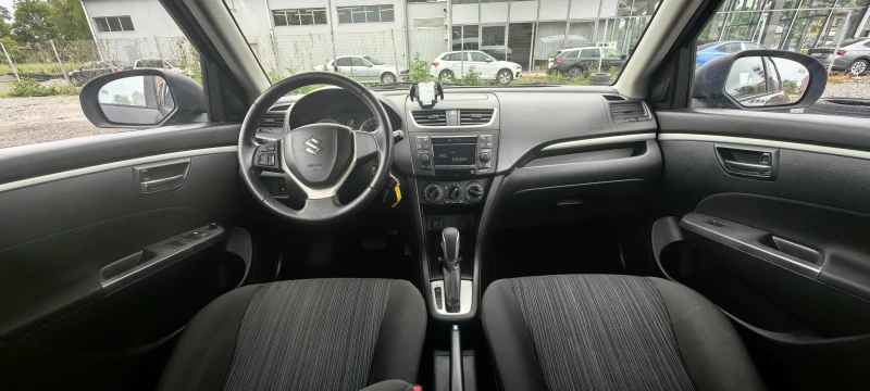 Suzuki Swift 1.2i face automat , снимка 16 - Автомобили и джипове - 50315367
