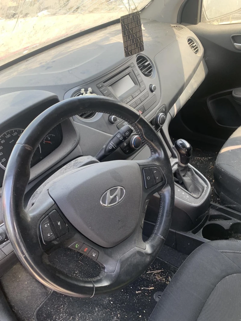Hyundai I10, снимка 3 - Автомобили и джипове - 51726886