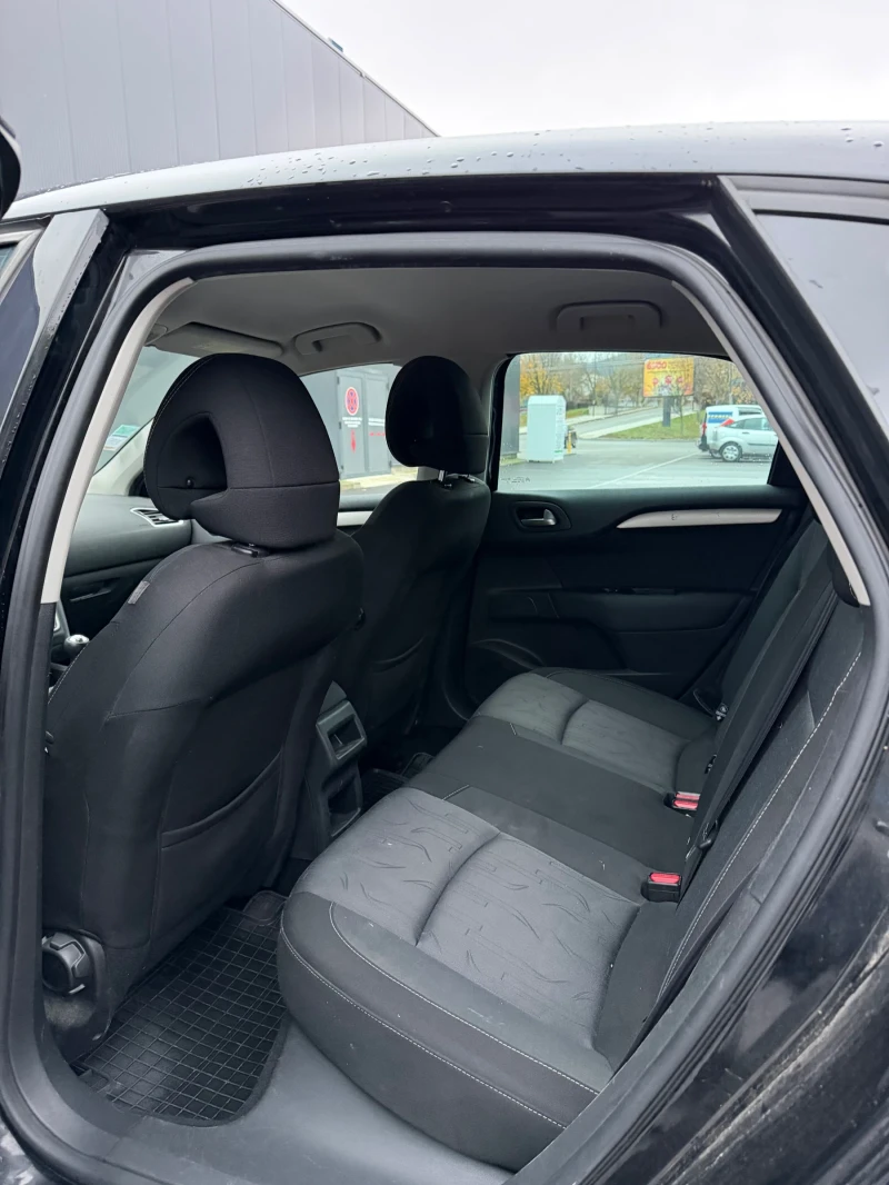 Citroen C4 1.6 HDi/NAVI/92hp/179 000km, снимка 9 - Автомобили и джипове - 52515355