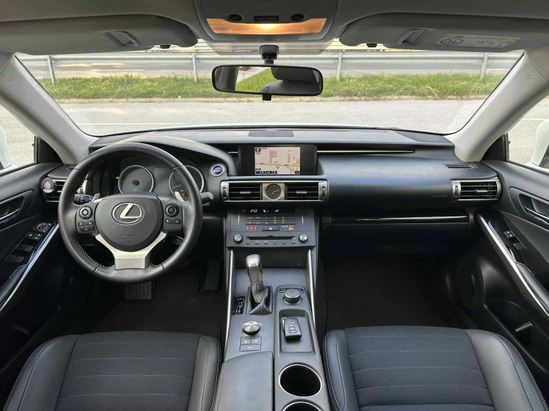 Lexus IS 300 Нов внос Италия!, снимка 8 - Автомобили и джипове - 52874219
