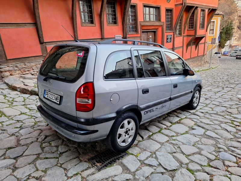 Opel Zafira 1.8 бензин със газов инжекцион , снимка 10 - Автомобили и джипове - 53076880