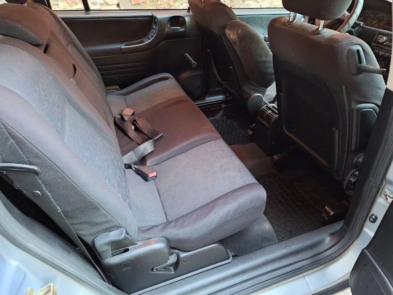 Opel Zafira 1.8 бензин със газов инжекцион , снимка 14 - Автомобили и джипове - 53076880