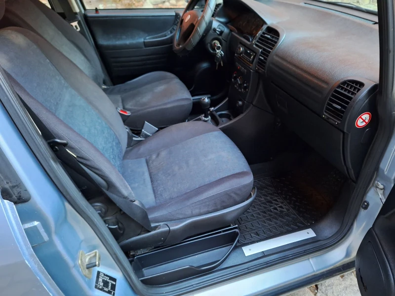 Opel Zafira 1.8 бензин със газов инжекцион , снимка 16 - Автомобили и джипове - 53076880