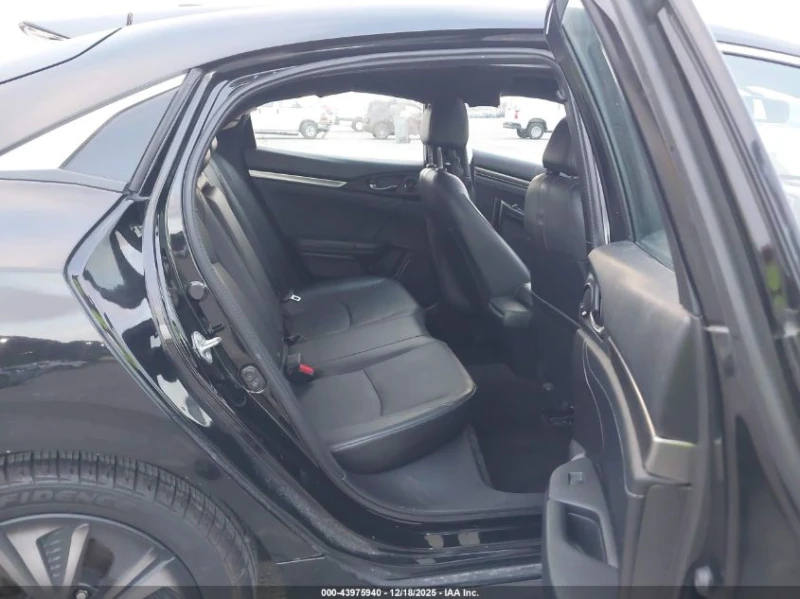 Honda Civic 1.5L I-4 DI, DOHC, VVT, TURBO, 174HP Front Wheel, снимка 13 - Автомобили и джипове - 53098252