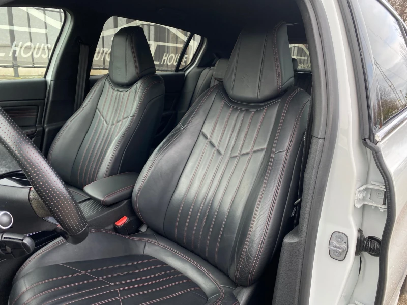 Peugeot 308 GT-Line* Face* Massage* Key GO* 360* , снимка 14 - Автомобили и джипове - 53281023