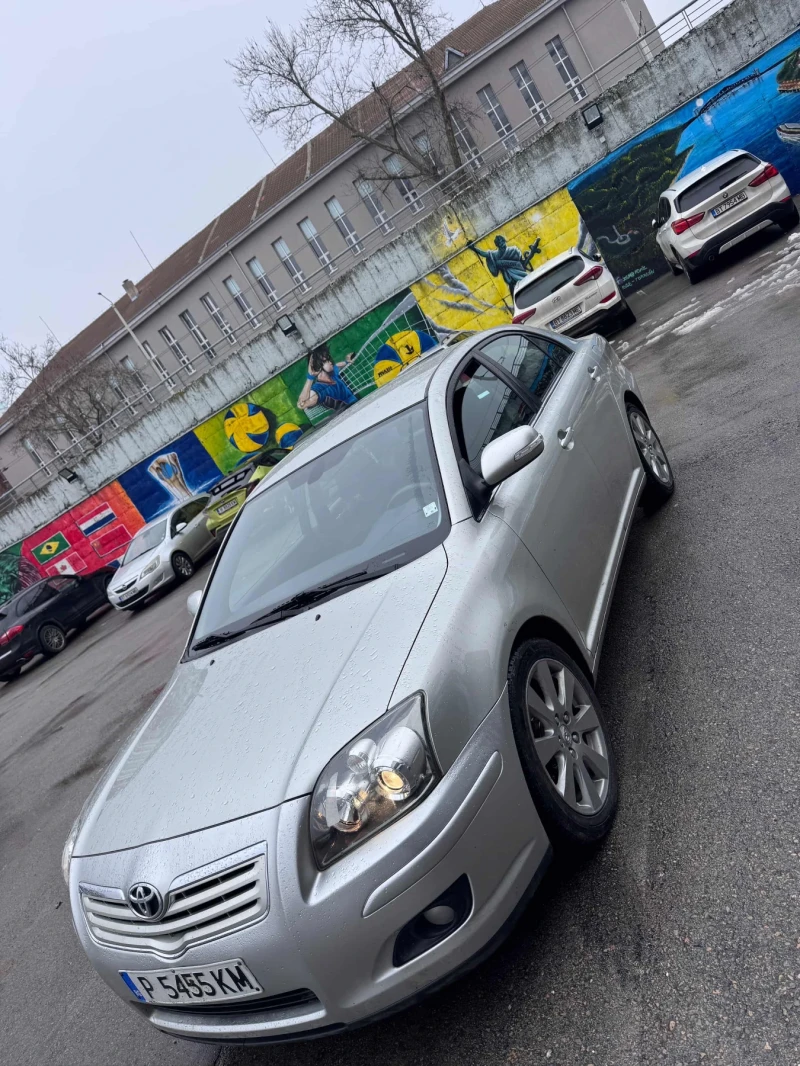 Toyota Avensis 2.2 D4D, снимка 13 - Автомобили и джипове - 53394296
