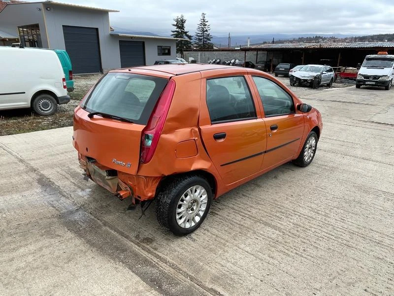 Fiat Punto 1.2 16v, снимка 5 - Автомобили и джипове - 45089961