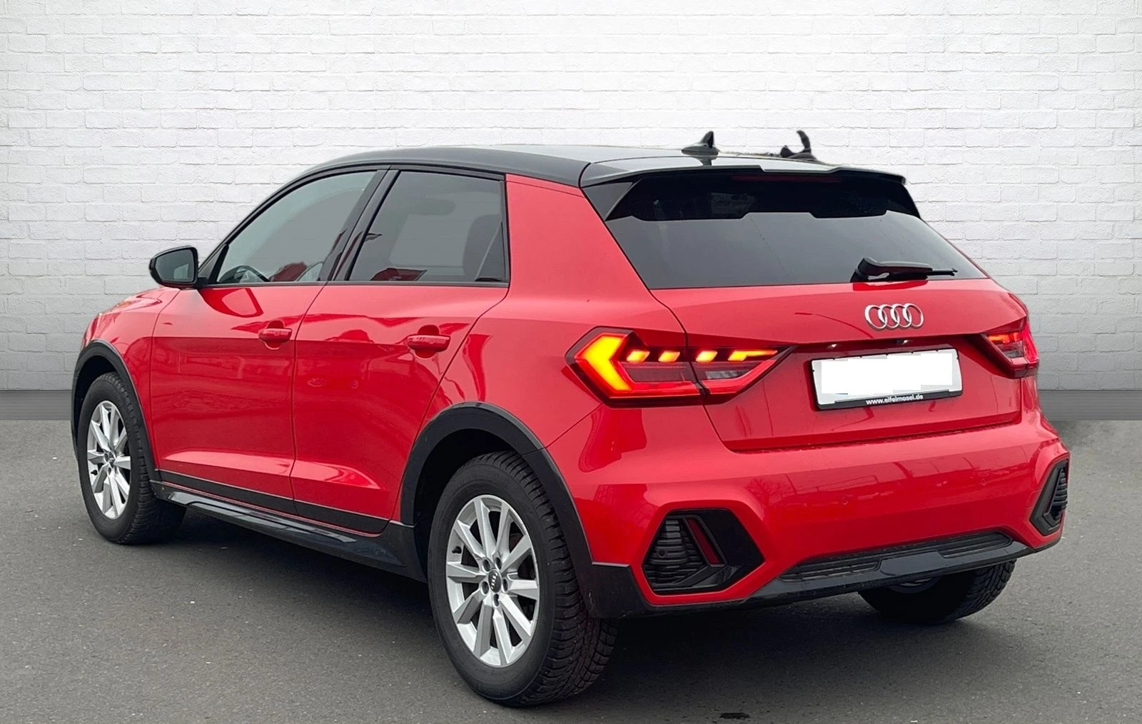 Audi A1 35 TFSI  S-Tronic - изображение 3