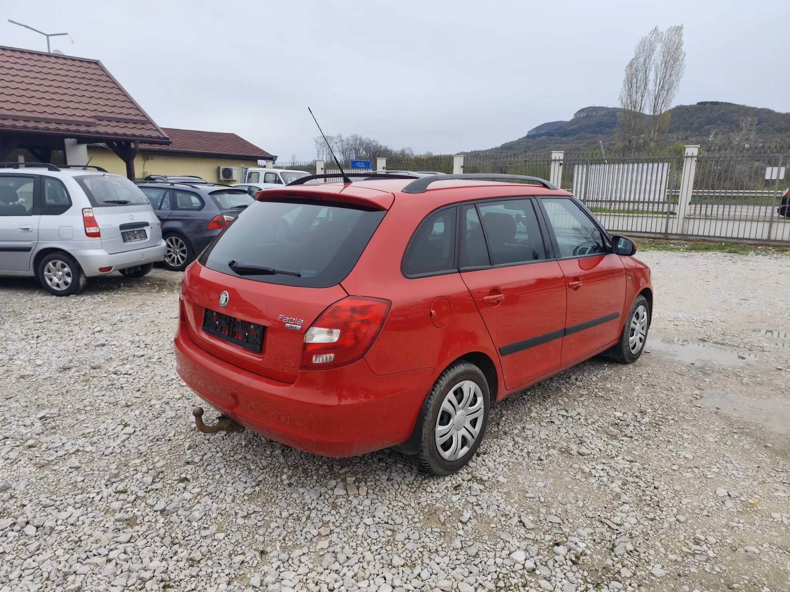 Skoda Fabia 1.4 бензин - изображение 5