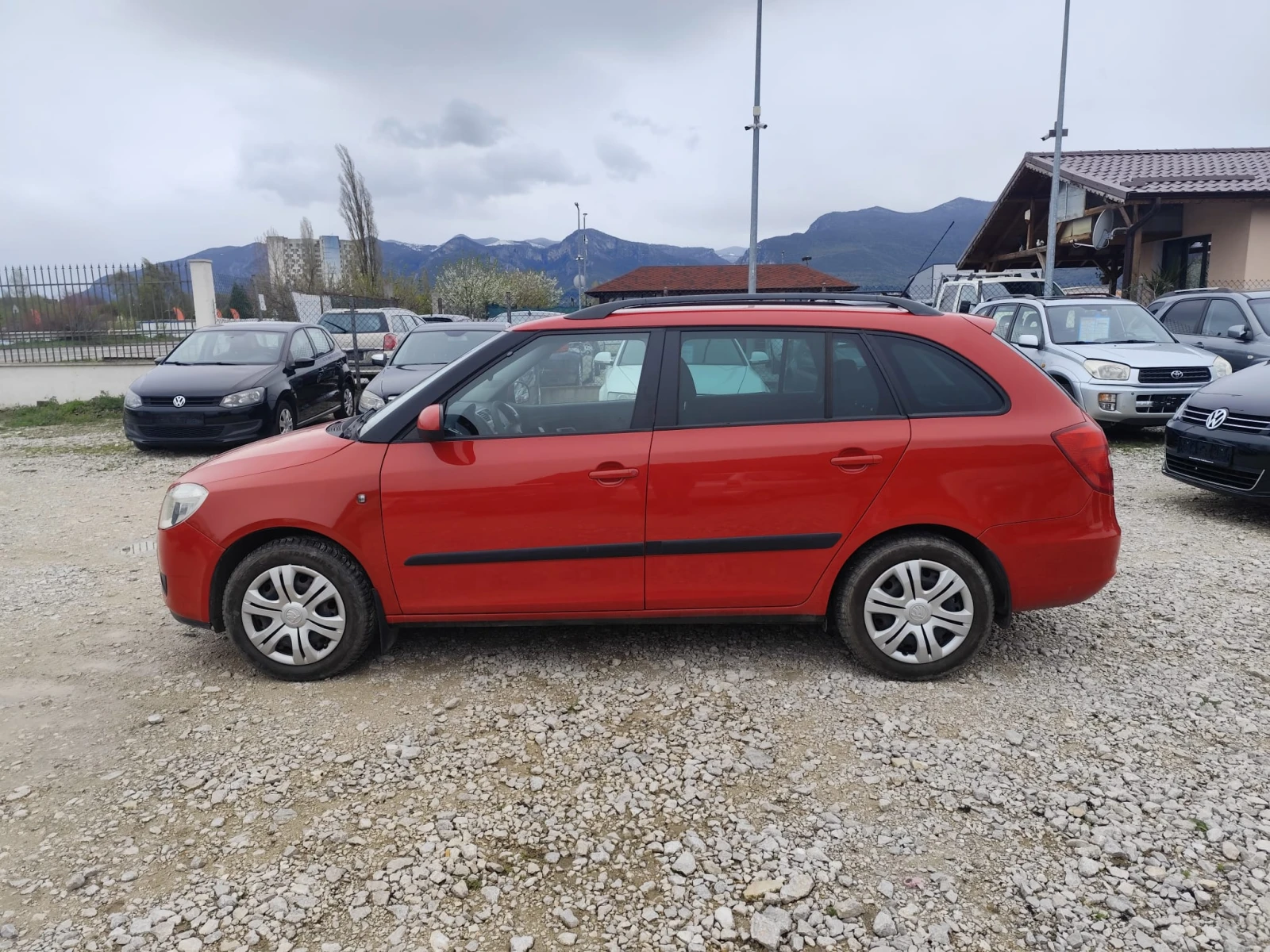 Skoda Fabia 1.4 бензин - изображение 8