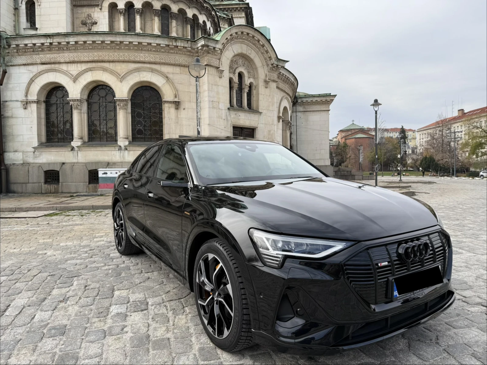 Audi E-Tron 55* S-Line* Quattro* Sportback* Head-Up*  | Mobile.bg   2