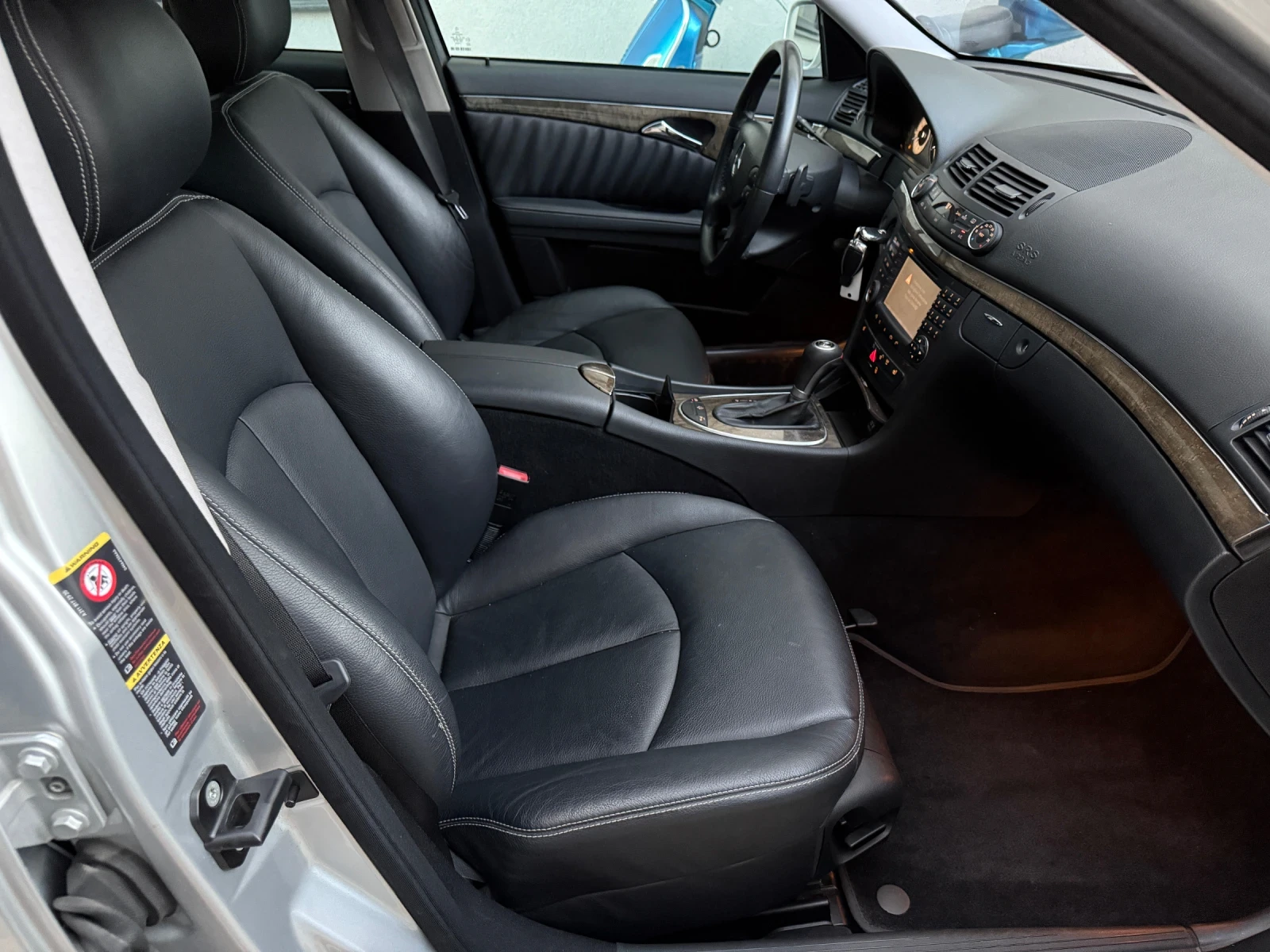 Mercedes-Benz E 320 4Matik , Automatik, Leder, Реални километри !!!  - изображение 8
