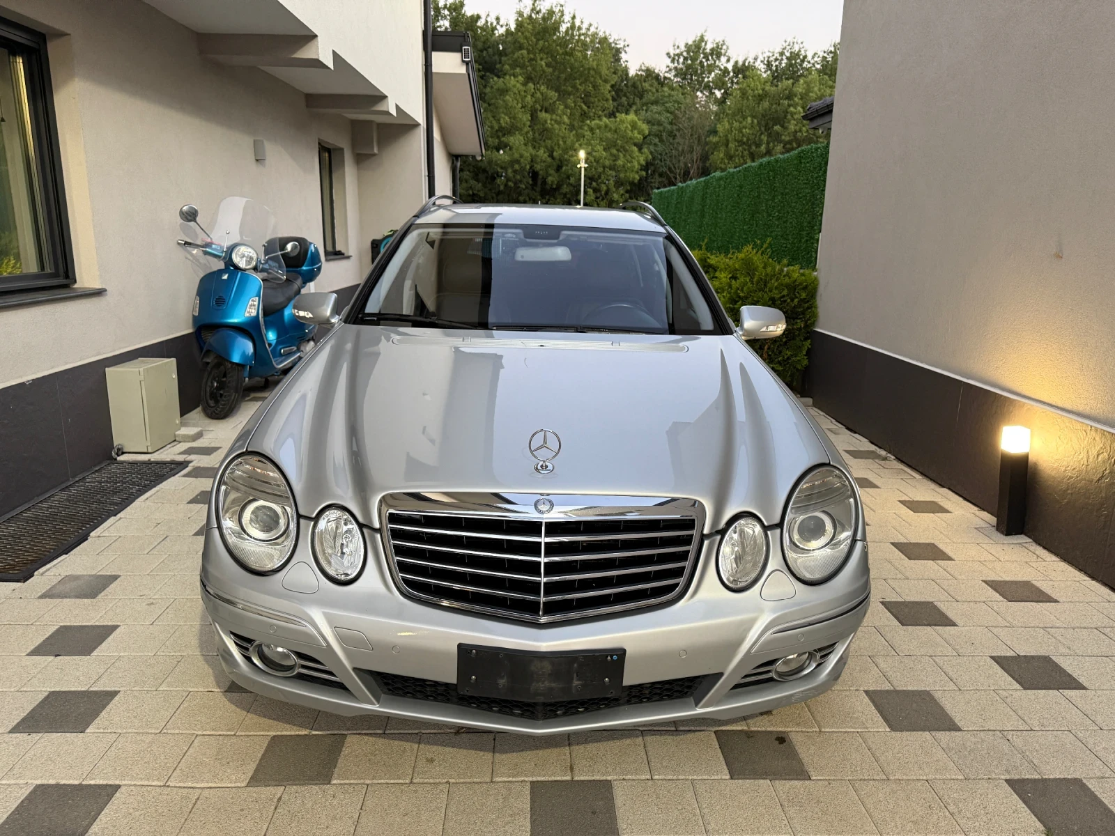 Mercedes-Benz E 320 4Matik , Automatik, Leder, Реални километри !!!  - изображение 2