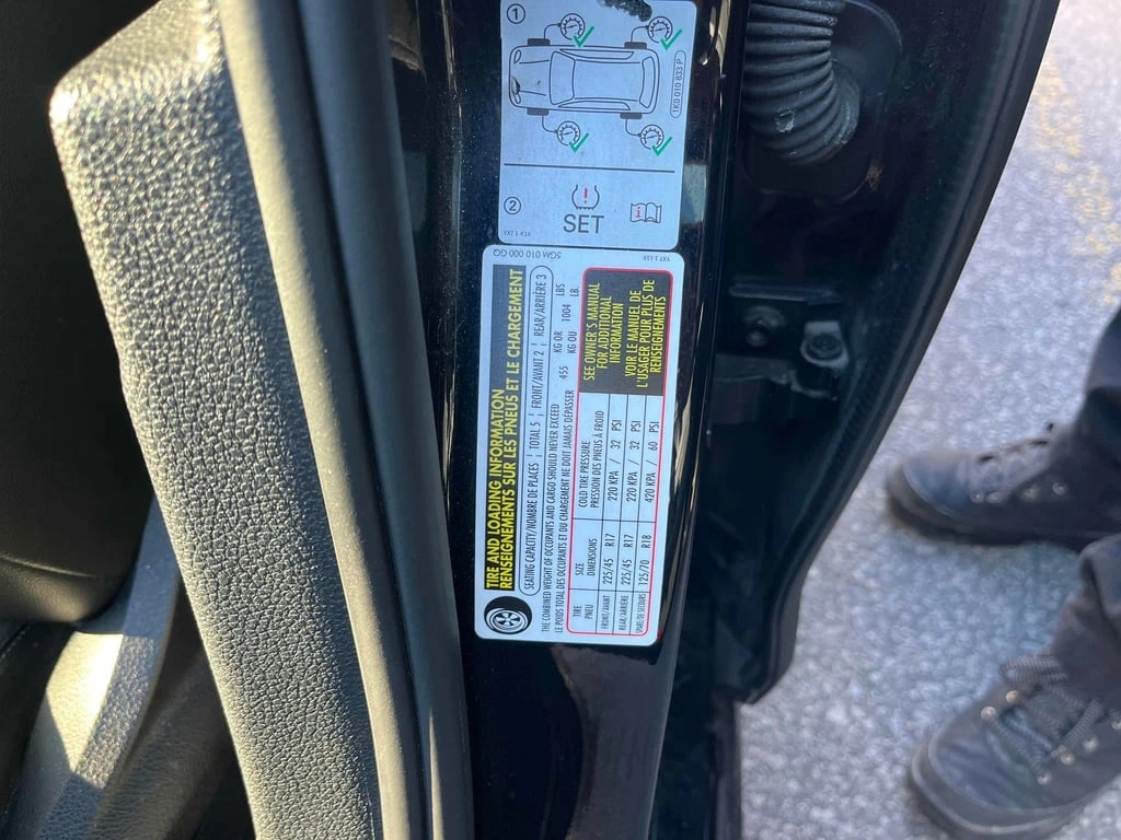 VW Golf * 5dr HB Auto 1.8 TSI * CARFAX *    | Mobile.bg   10