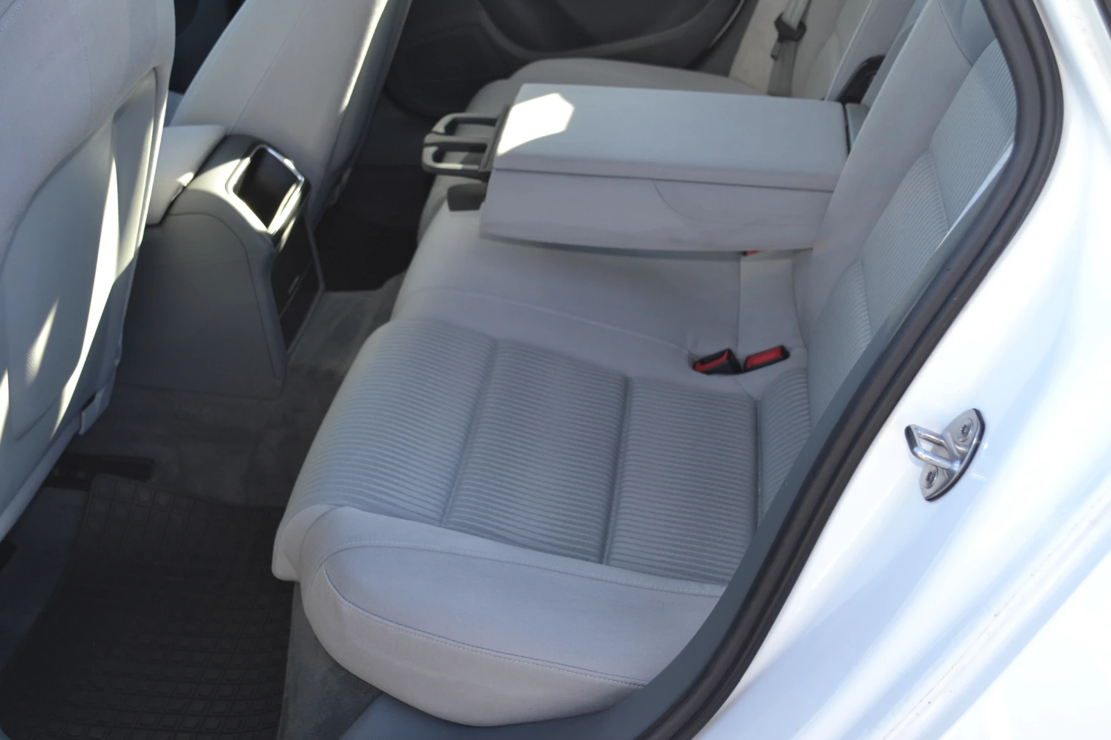 Audi A4 2.0TDI-177k.s | Mobile.bg   8