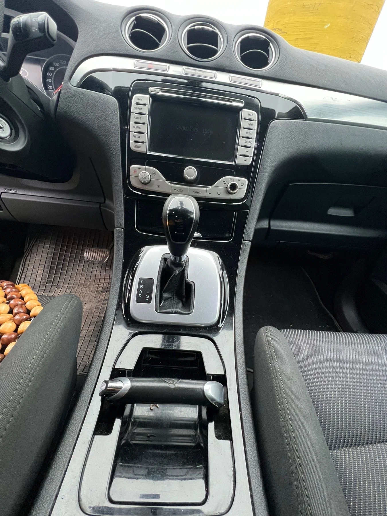 Ford S-Max  - изображение 10