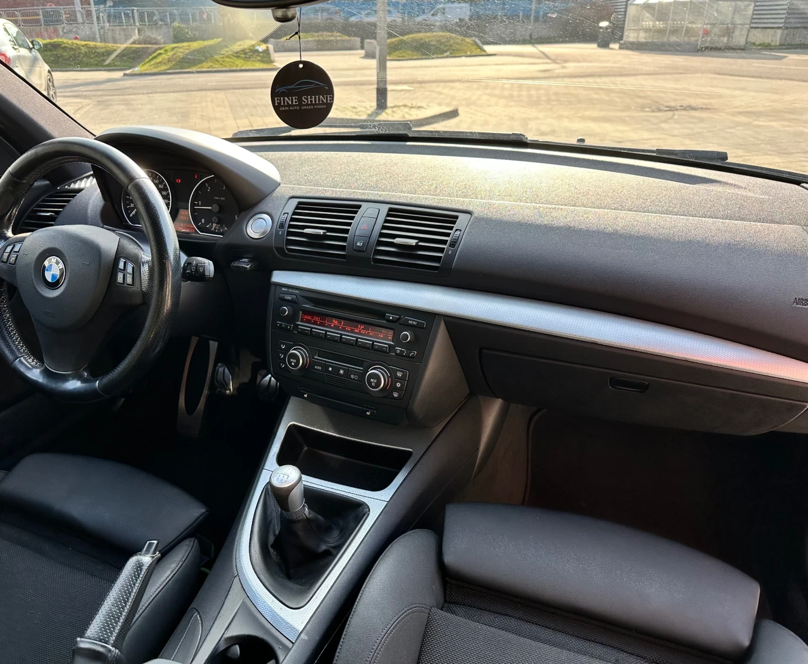 BMW 120  D ///M-Paket Keyless&Go BILSTEIN B14/// HI-fi, снимка 10 - Автомобили и джипове - 53748516