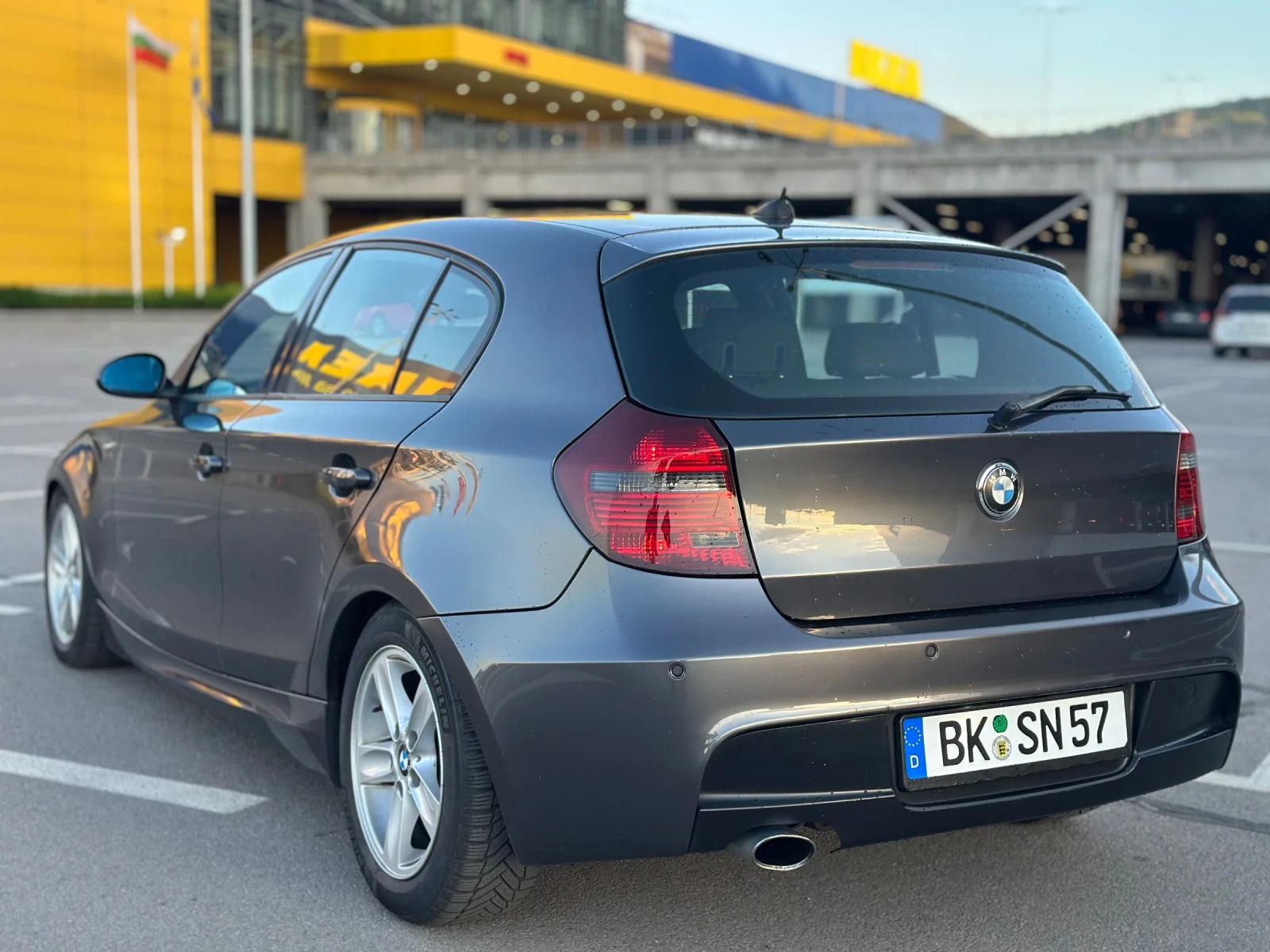 BMW 120  D ///M-Paket Keyless&Go BILSTEIN B14///HI-fi, снимка 5 - Автомобили и джипове - 53748516