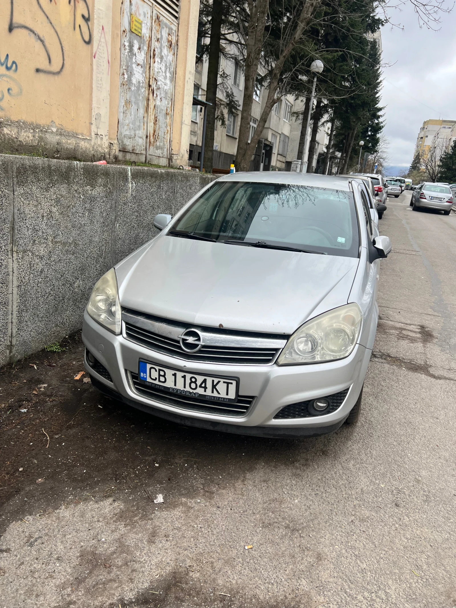 Opel Astra 1700, снимка 5 - Автомобили и джипове - 54013244