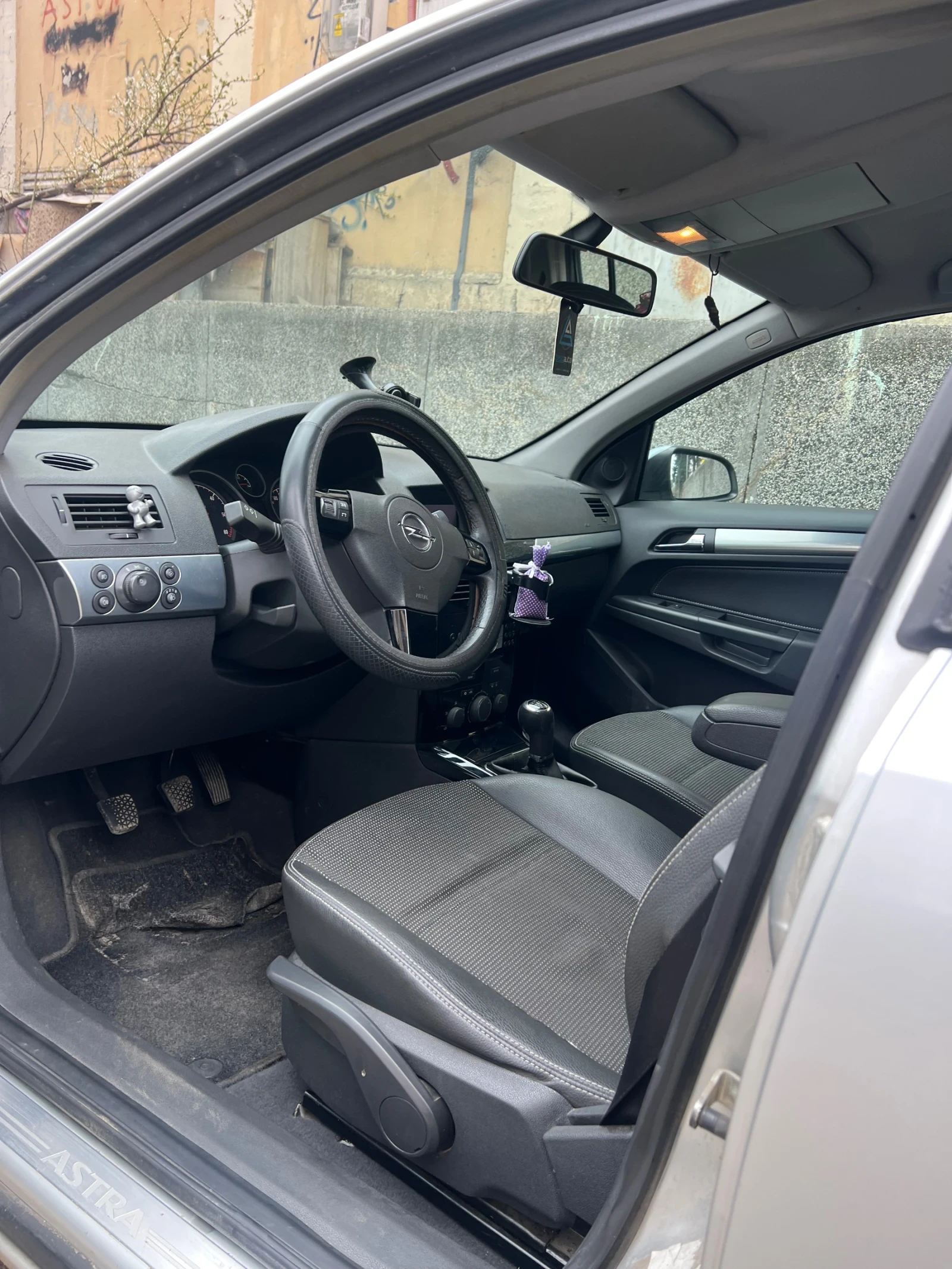 Opel Astra 1700, снимка 4 - Автомобили и джипове - 54013244