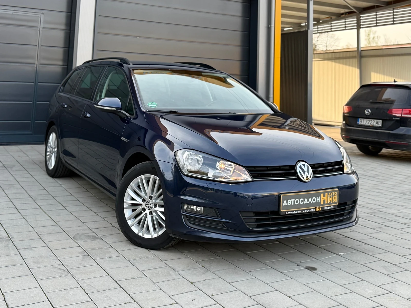 VW Golf 1.6 TDI * CUP * Climatronic* , снимка 3 - Автомобили и джипове - 54177873