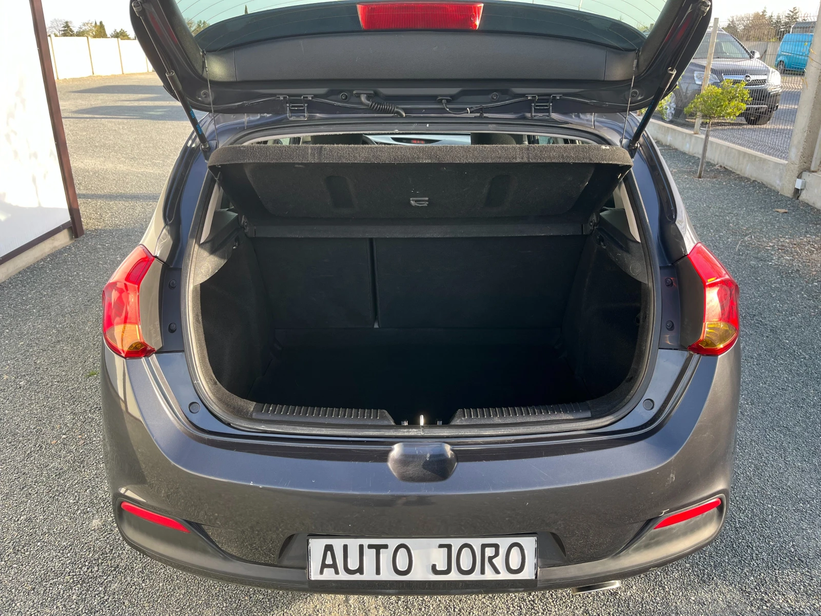 Kia Ceed 1.4CRDI-90к.с.-6ск., снимка 14 - Автомобили и джипове - 54255833