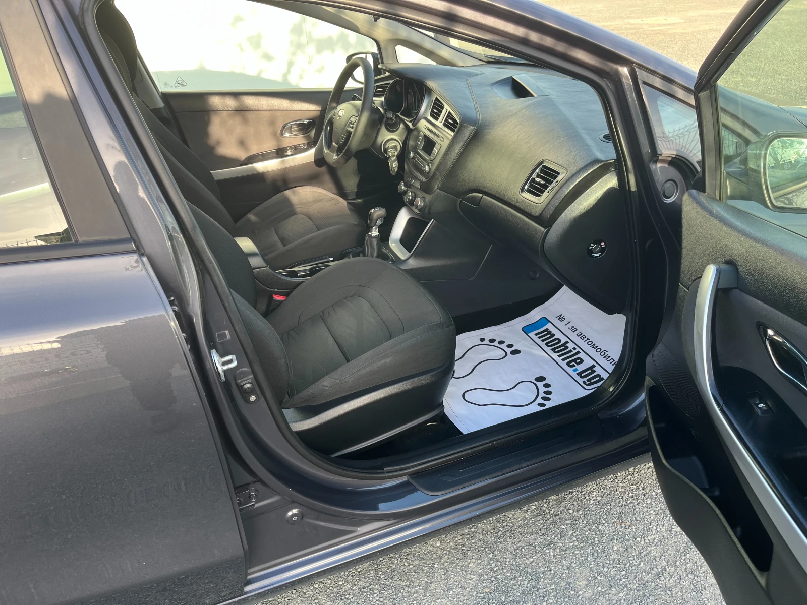 Kia Ceed 1.4CRDI-90к.с.-6ск., снимка 7 - Автомобили и джипове - 54255833