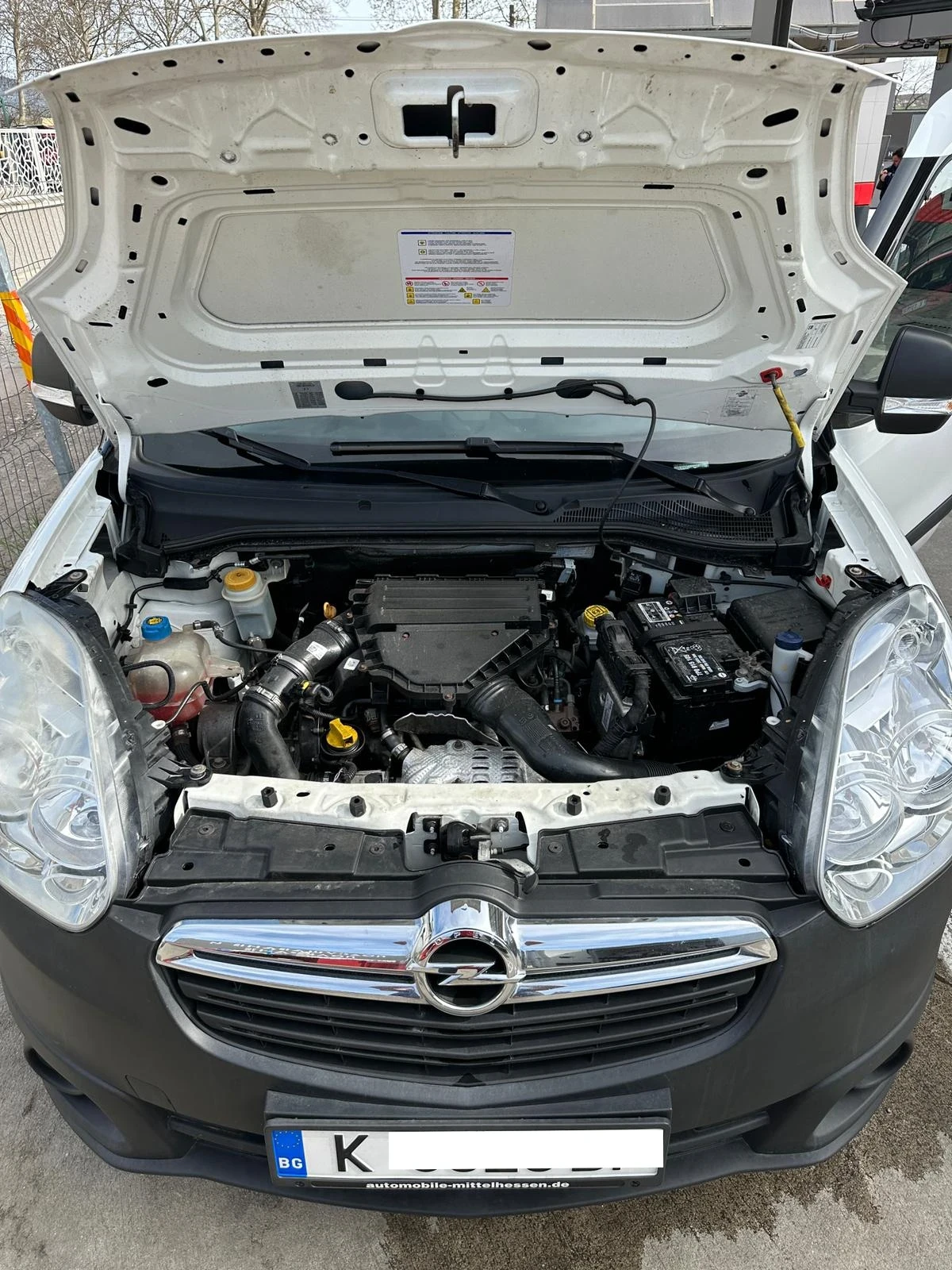 Opel Combo Dizel 1300/70kw, снимка 6 - Автомобили и джипове - 54295718