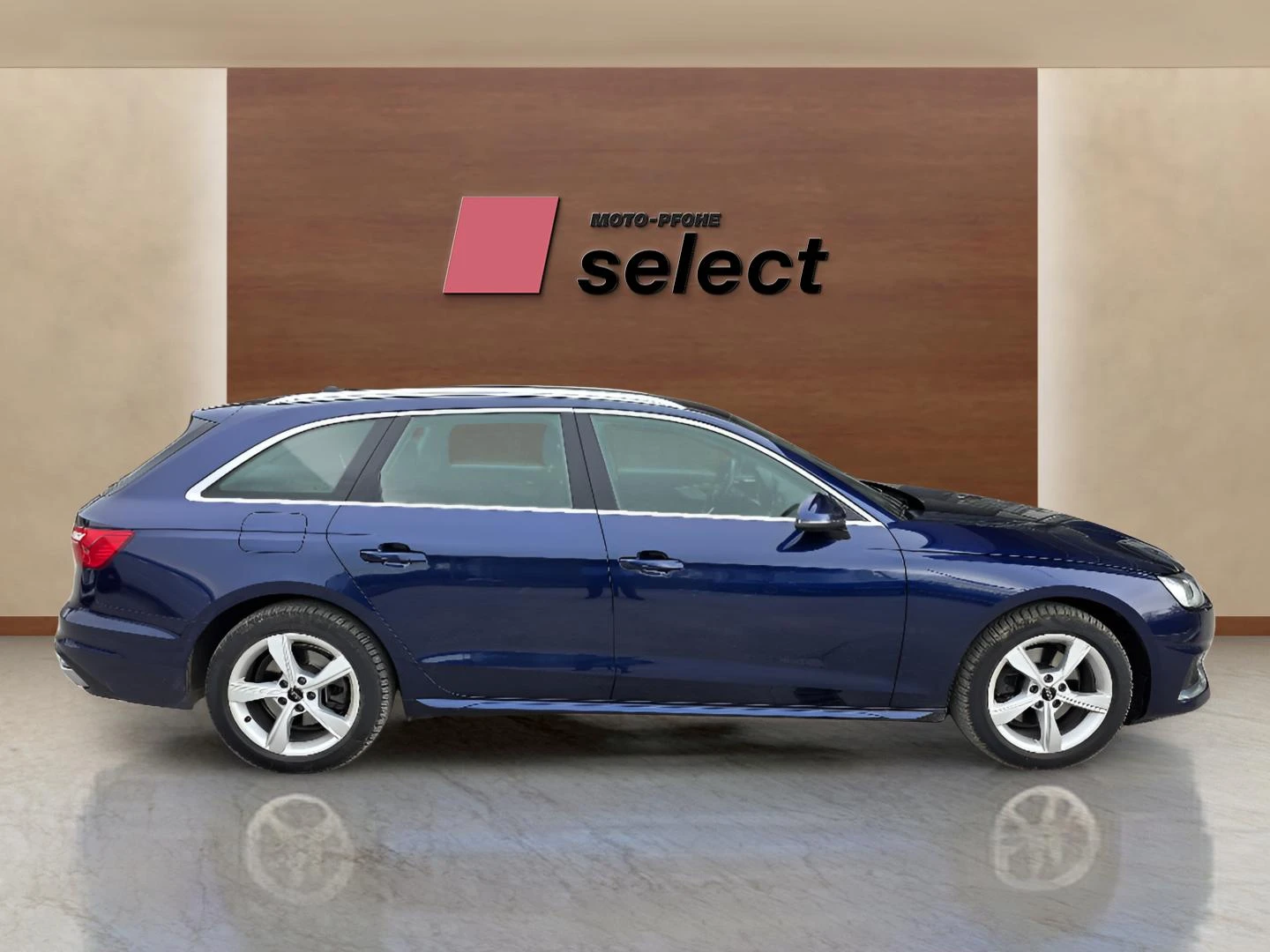 Audi A4 2.0 Diesel MildHybrid, снимка 7 - Автомобили и джипове - 54528814