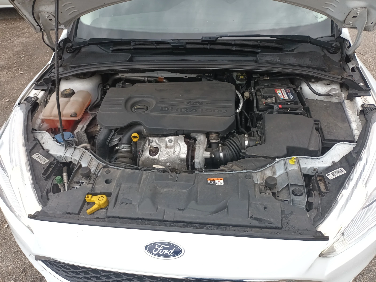 Ford Focus 1.5TDCI, снимка 13 - Автомобили и джипове - 54692161