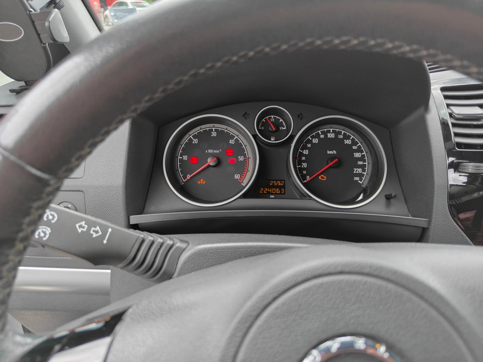 Opel Zafira 1.7 cdti, 125к.с., 7 места, снимка 14 - Автомобили и джипове - 54713263