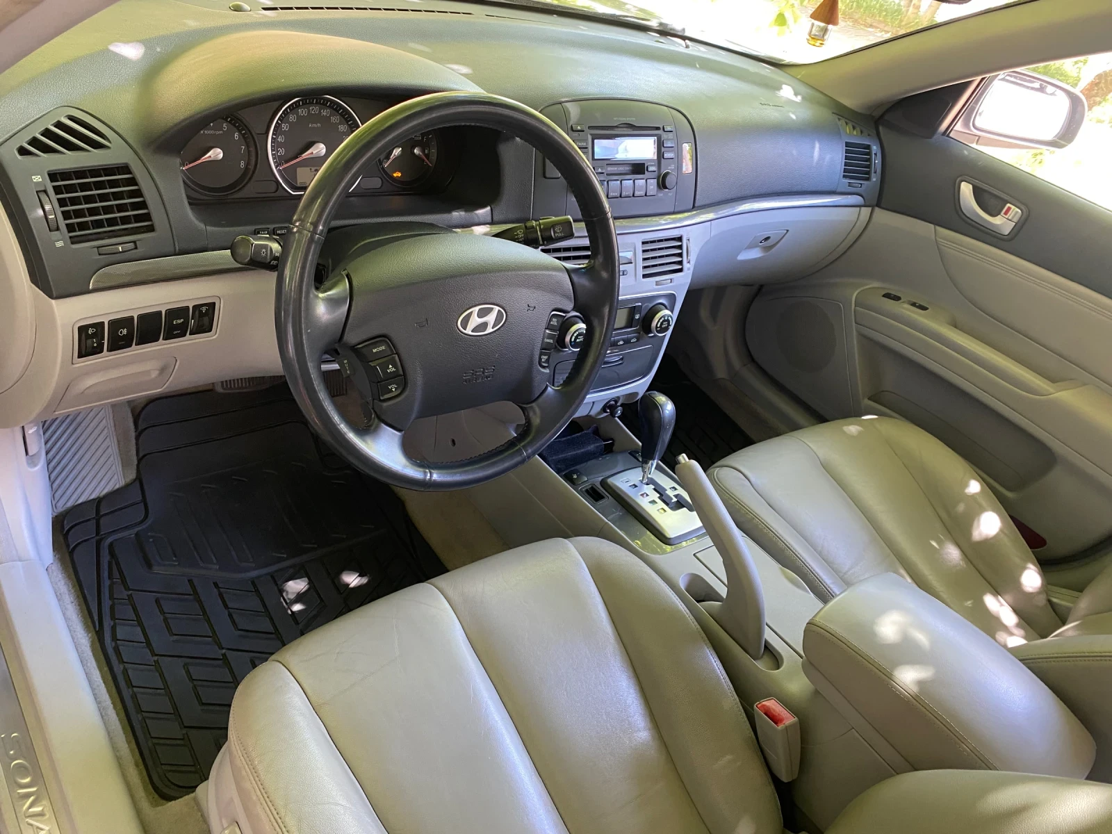 Hyundai Sonata 2.4, снимка 15 - Автомобили и джипове - 54720982
