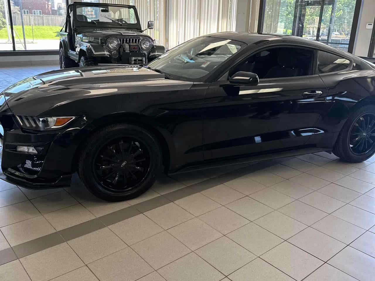 Ford Mustang * EcoBoost * CARFAX * ЦЕНА ДО БГ, снимка 2 - Автомобили и джипове - 55061099