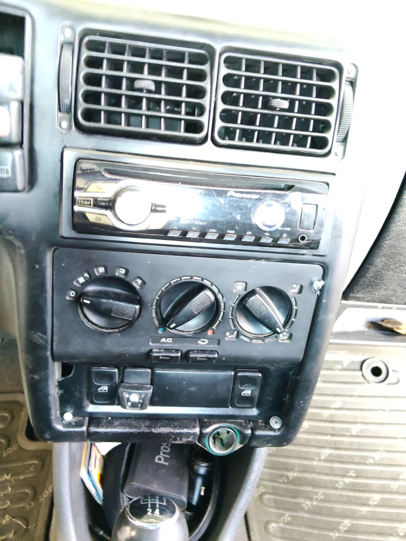 VW Polo, снимка 9 - Автомобили и джипове - 55541916
