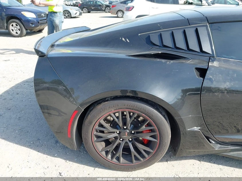 Chevrolet Corvette 6.2l Grand Sport, снимка 8 - Автомобили и джипове - 55607866