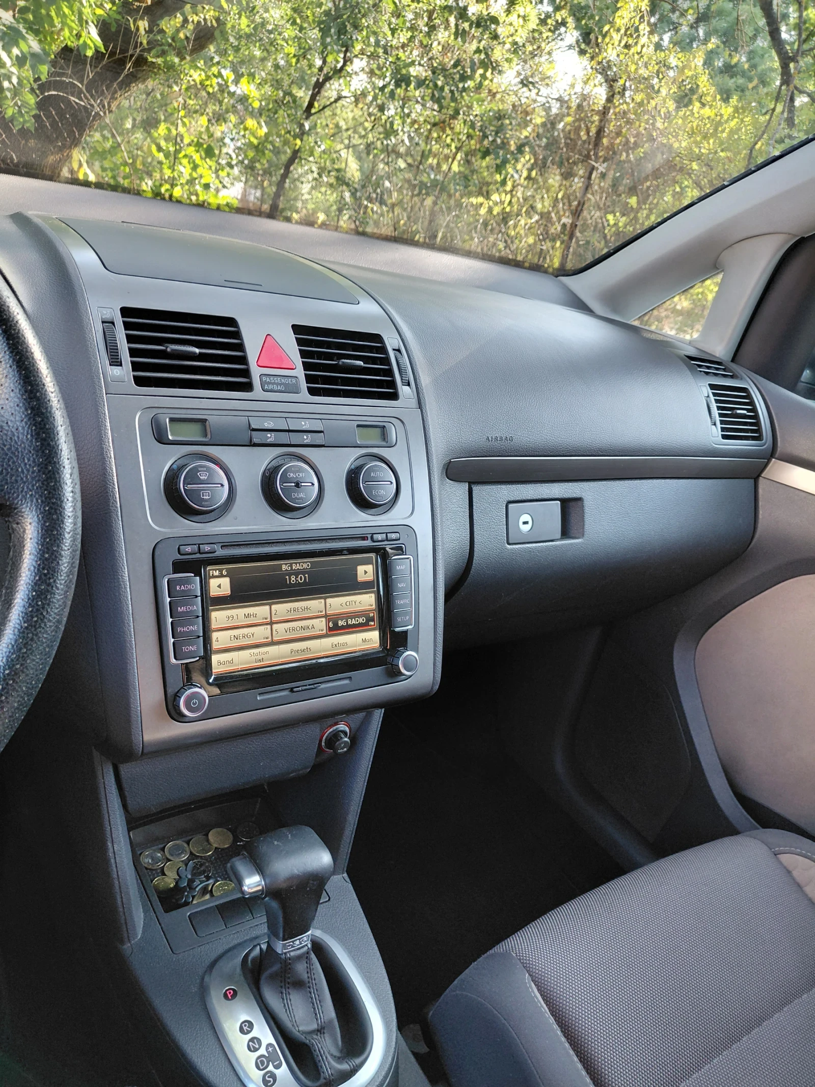 VW Touran CROSS 1, 9 TDI, снимка 7 - Автомобили и джипове - 55666708