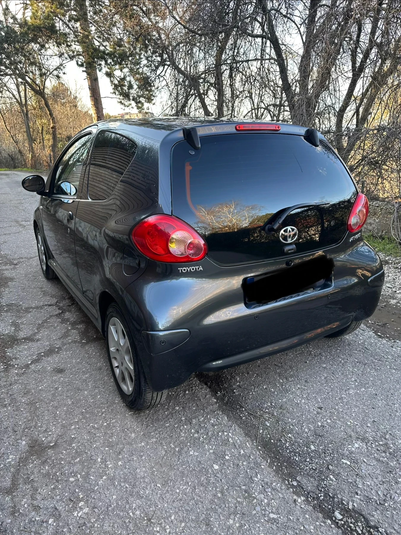 Toyota Aygo 1.0, снимка 8 - Автомобили и джипове - 55904472