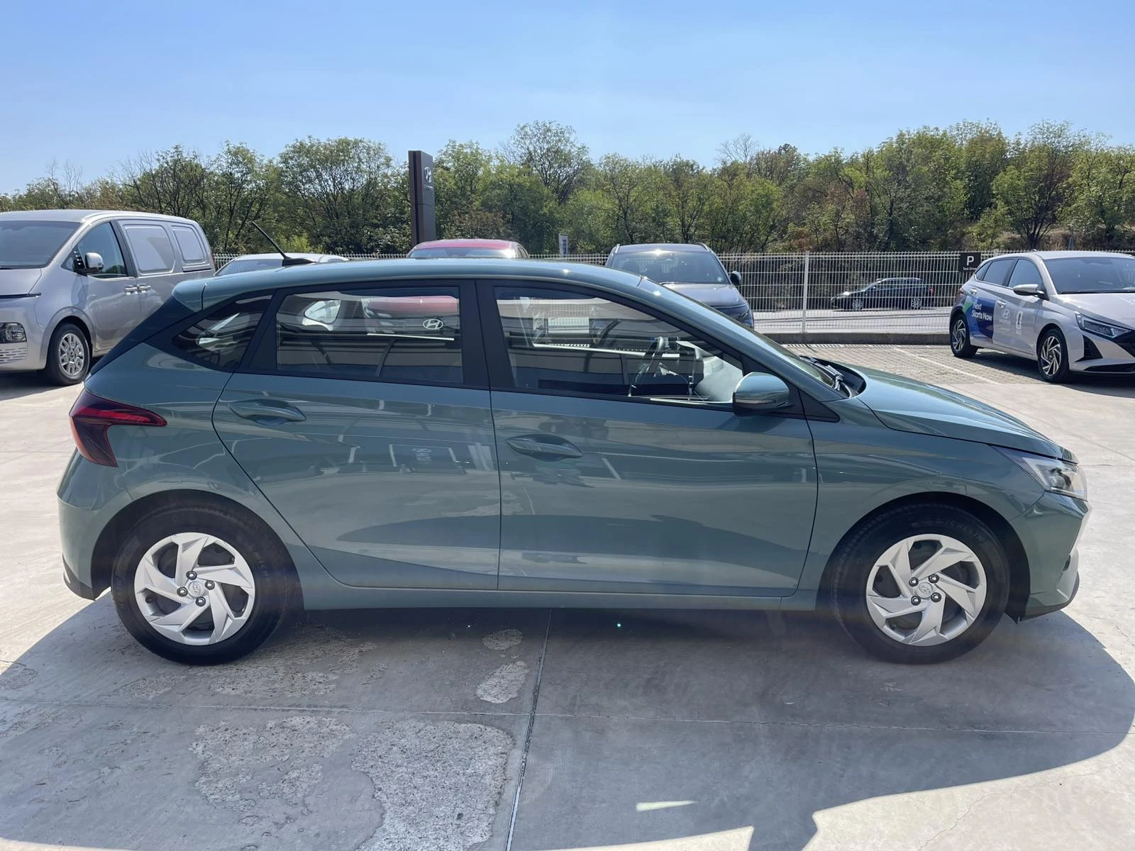 Hyundai I20 i20 BC3 Classic Fog & LED 1, 2 Gas 5MT D920 MG2/NN, снимка 4 - Автомобили и джипове - 56165065