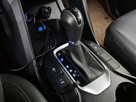 Hyundai Santa fe 2.0, снимка 9