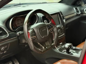 Jeep Grand cherokee SRT/6.4HEMI/V8/376HP/CAM/PANO/NAVI/4X4/BLACKOPTIC, снимка 10