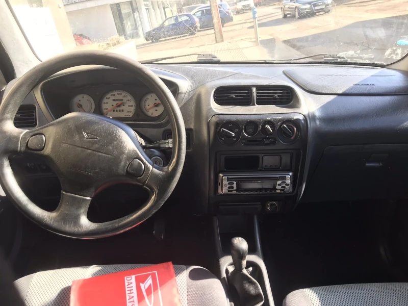 Daihatsu Terios 1.3i, снимка 11 - Автомобили и джипове - 48681780